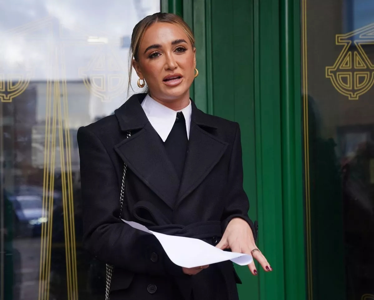 Georgia Harrison hace historia con la MBE por combatir el abuso y la violencia en línea