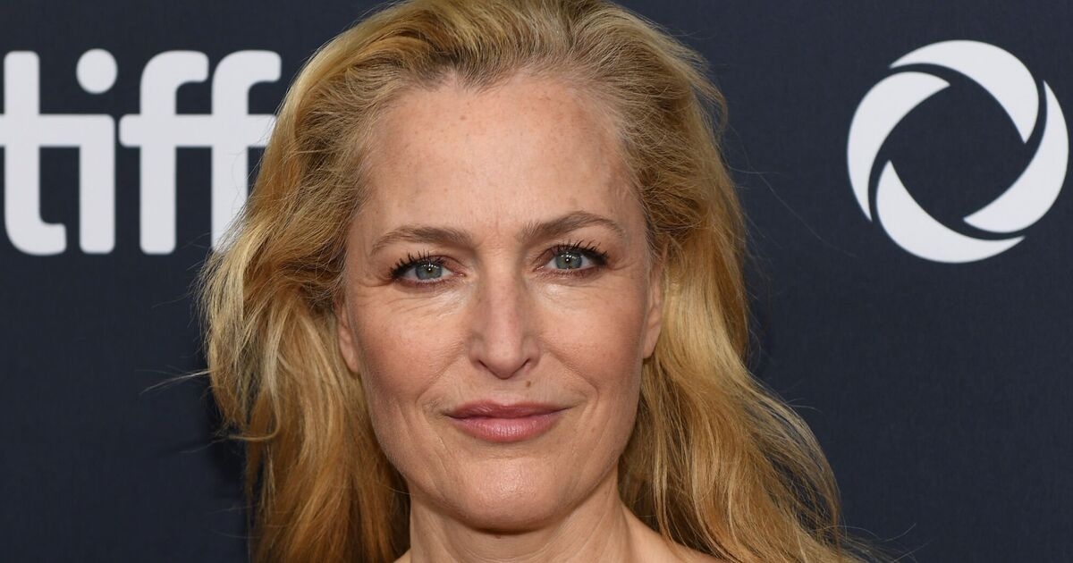 Jak Gillian Anderson „wystroiła się”, żeby zagrać mnie na dużym ekranie
