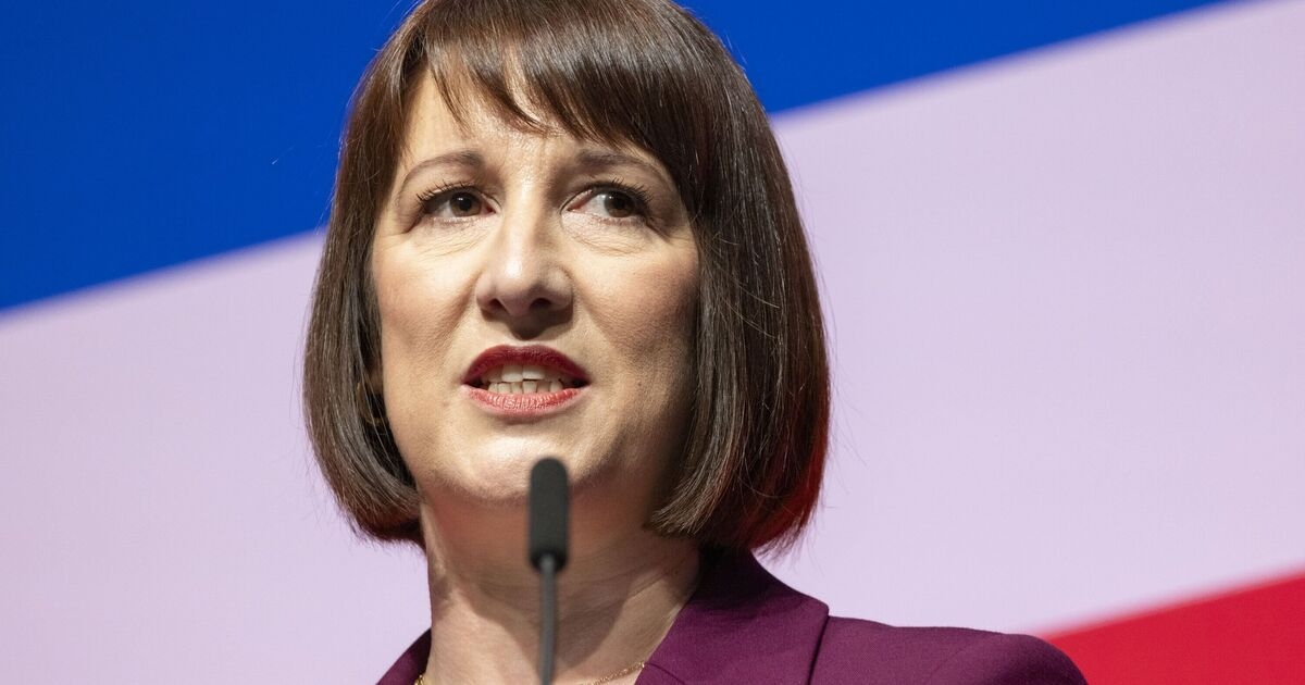 Crisis for Rachel Reeves as UK economy completely fails to grow