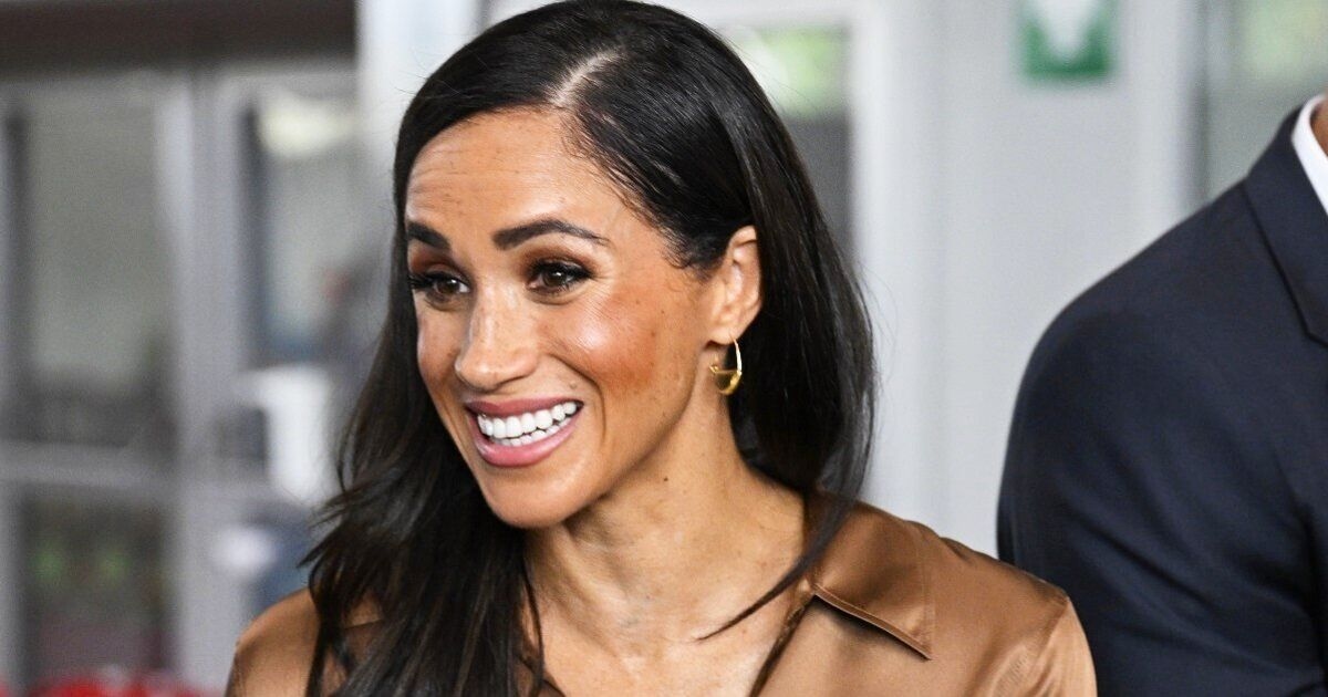 Royal Family LIVE: 'Publicity-keen' Meghan Markle 'in a jam' as duchess set for overhaul