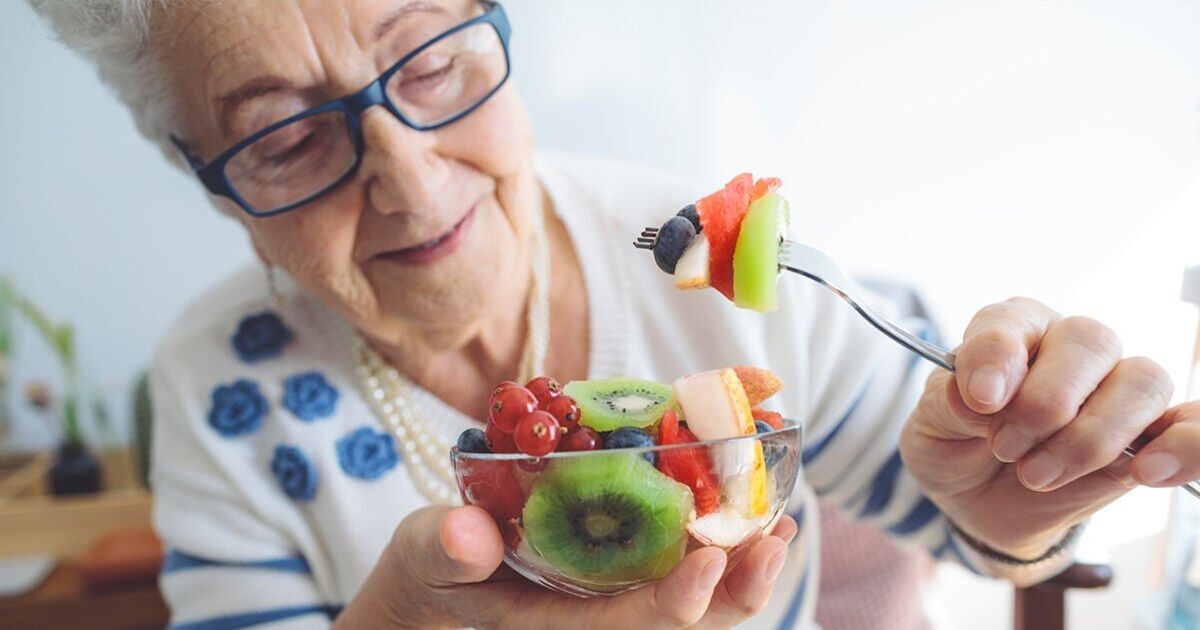 Le fruit anti-âge à 20 centimes qui pourrait aider à prévenir les rides et à soulager les douleurs arthritiques
