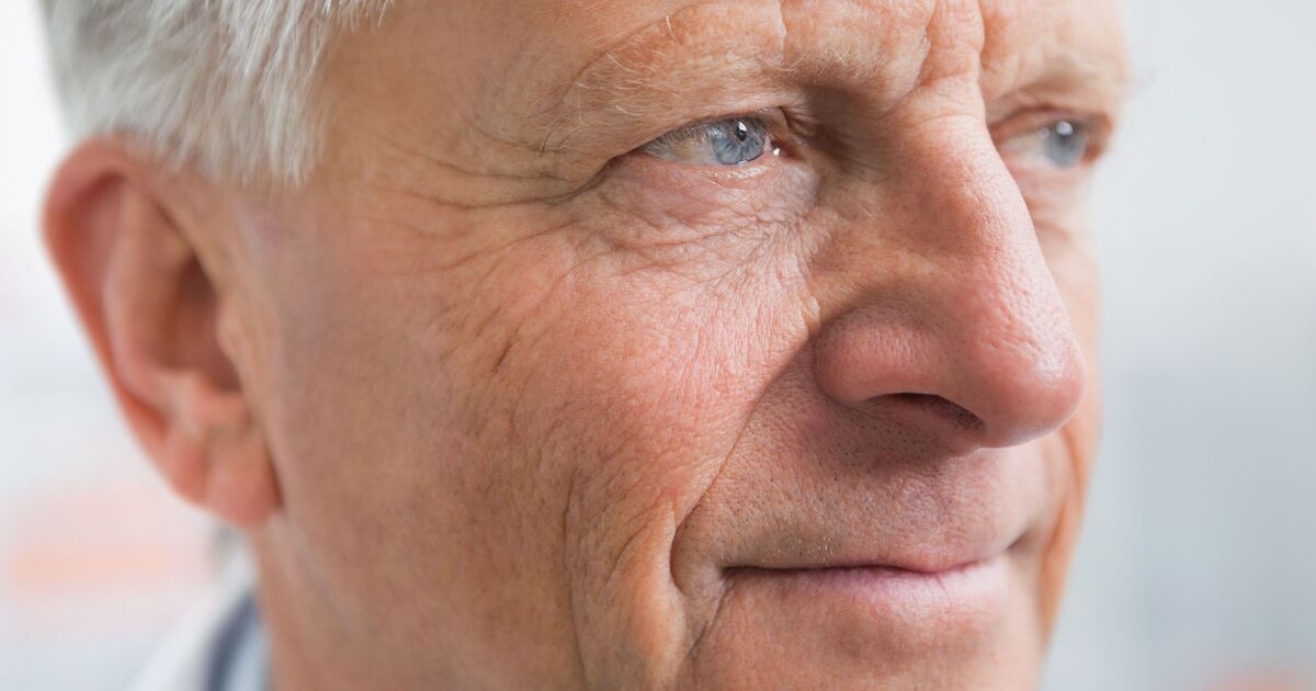 Niebezpiecznie wysoki poziom cholesterolu można zauważyć w oku – na co zwrócić uwagę