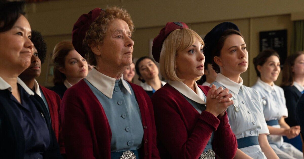 Звезда сериала «Вызовите акушерку» спрашивает: «Что я наделала?», когда она расплакалась в новой роли на телевидении