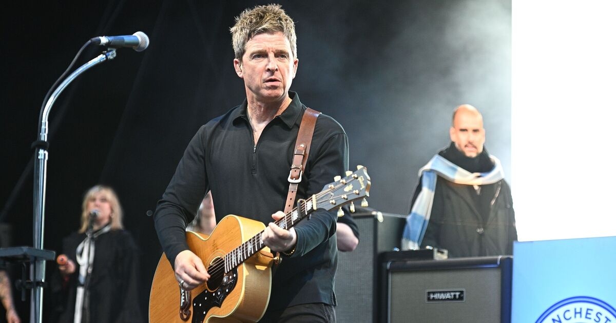 Oasis LIVE — фанаты Ноэля и Лиама Галлахеров установили новый рекорд на стадионе «Уэмбли»