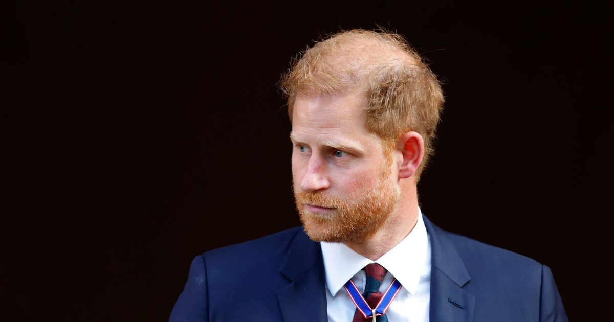 GMB deelt beschamende klap uit aan Prins Harry, terwijl rapport woede opwekt