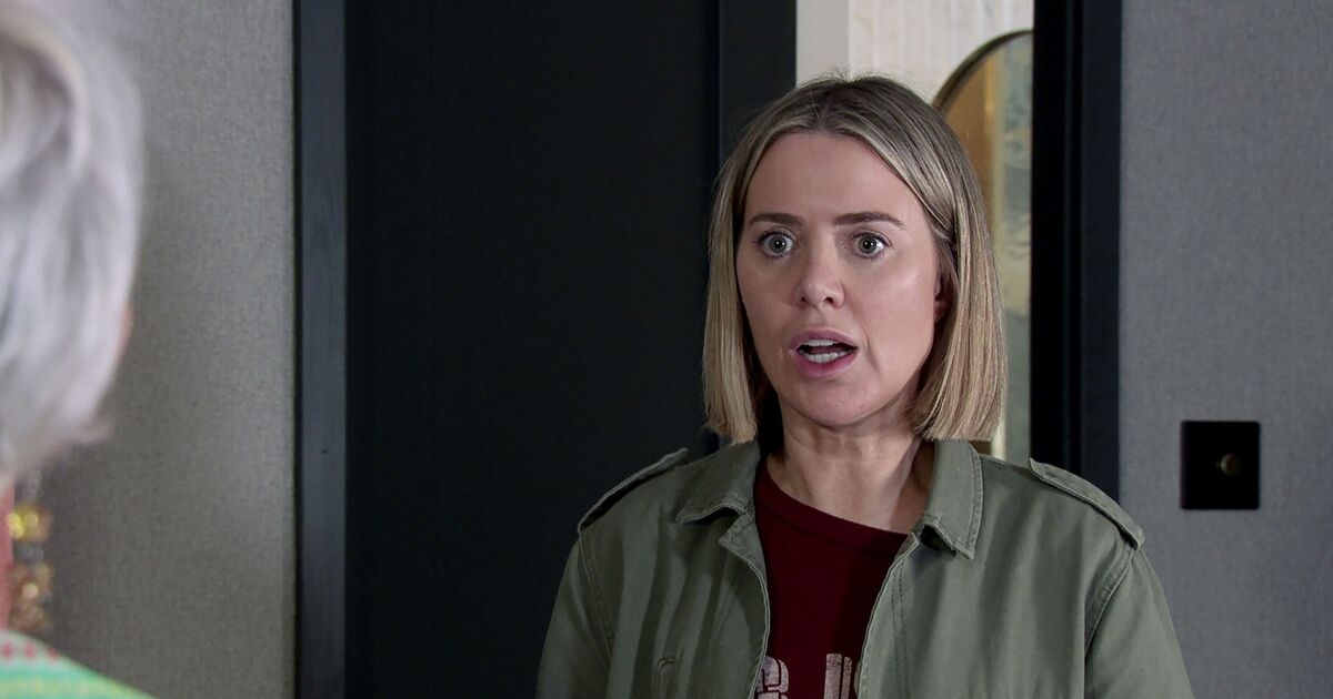 Abi Webster van Coronation Street moet kasseien laten liggen na grote dreiging
