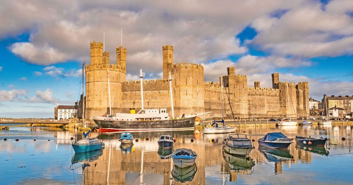 'Colourful' town with ancient castle and cobbled streets full of shops has royal link