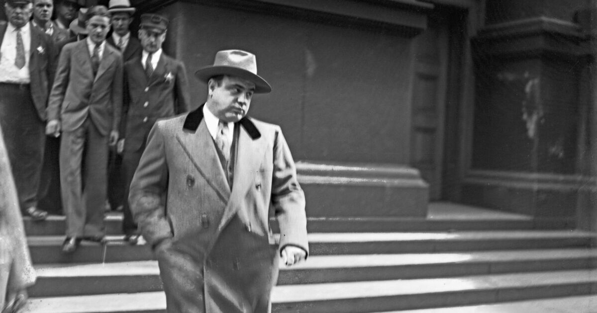 Al Capone był bezwzględnym zabójcą – ale na lunch witał reporterów różowym fartuchem