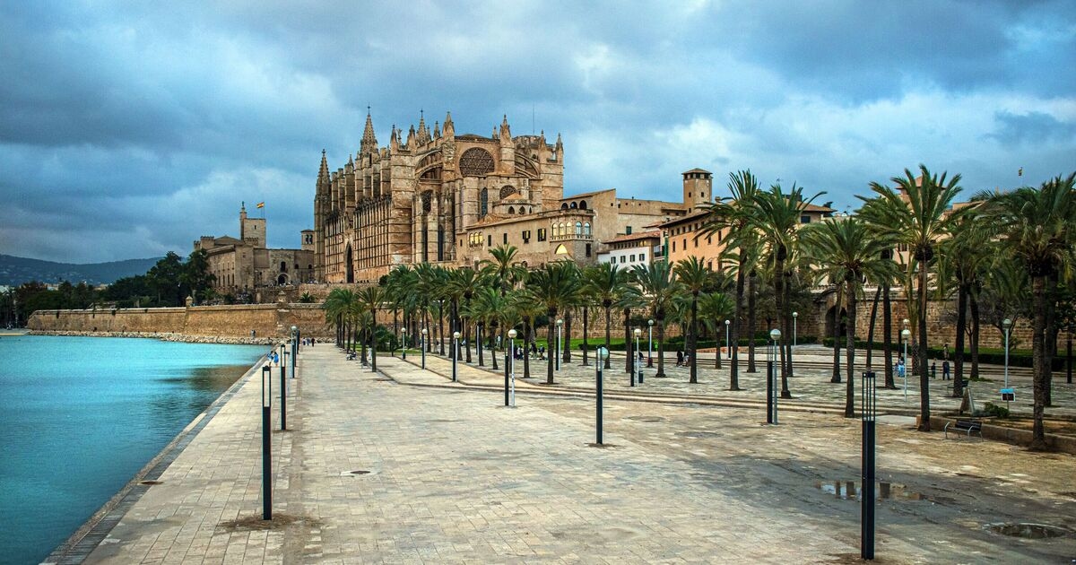 Soy británico en Mallorca: el aumento del precio de la comida en los restaurantes ha hecho que la isla sea inasequible.