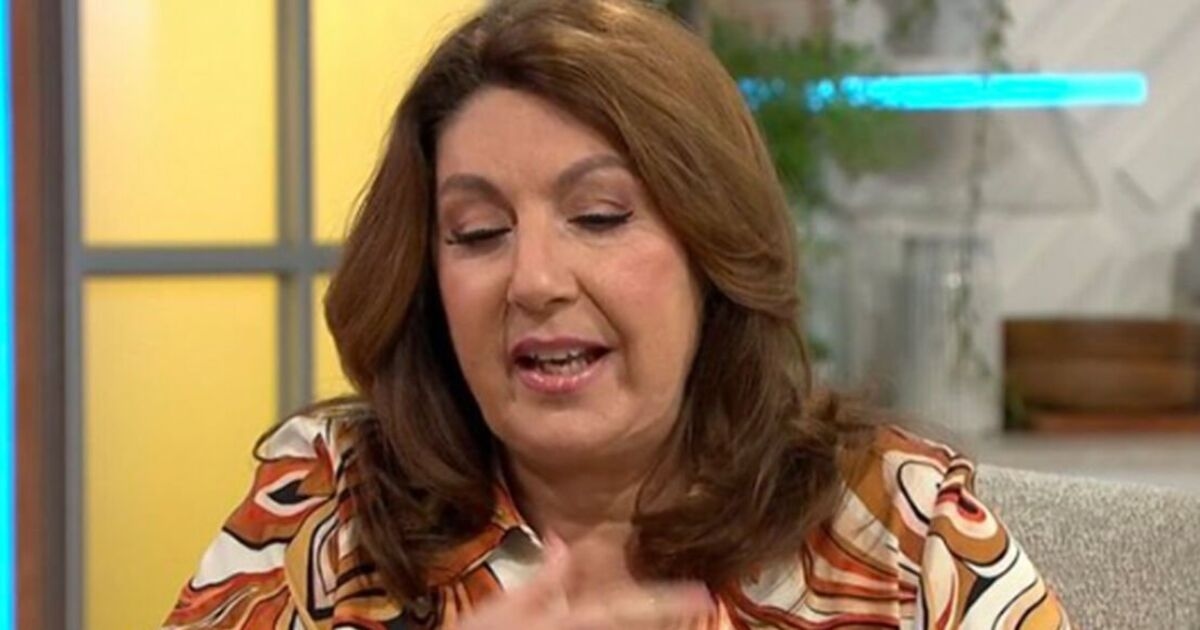 Jane McDonald hace un gran anuncio mientras los fanáticos acuden en masa a apoyar a la estrella de Cruising