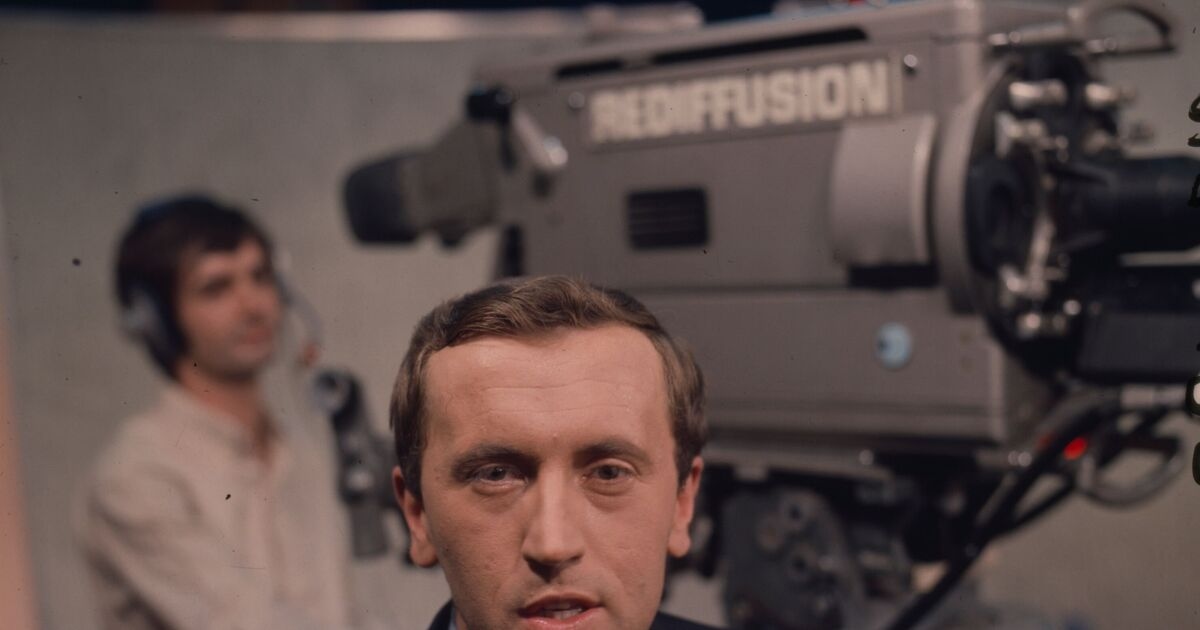 Filho de Sir David Frost revela o hobby favorito do apresentador que o impediu de trabalhar
