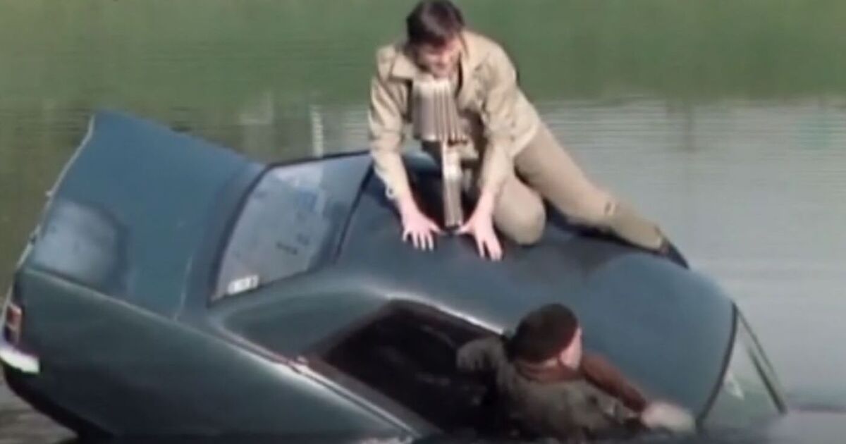 Por dentro de uma façanha ousada que quase matou um tesouro nacional e marcou o fim de uma sitcom