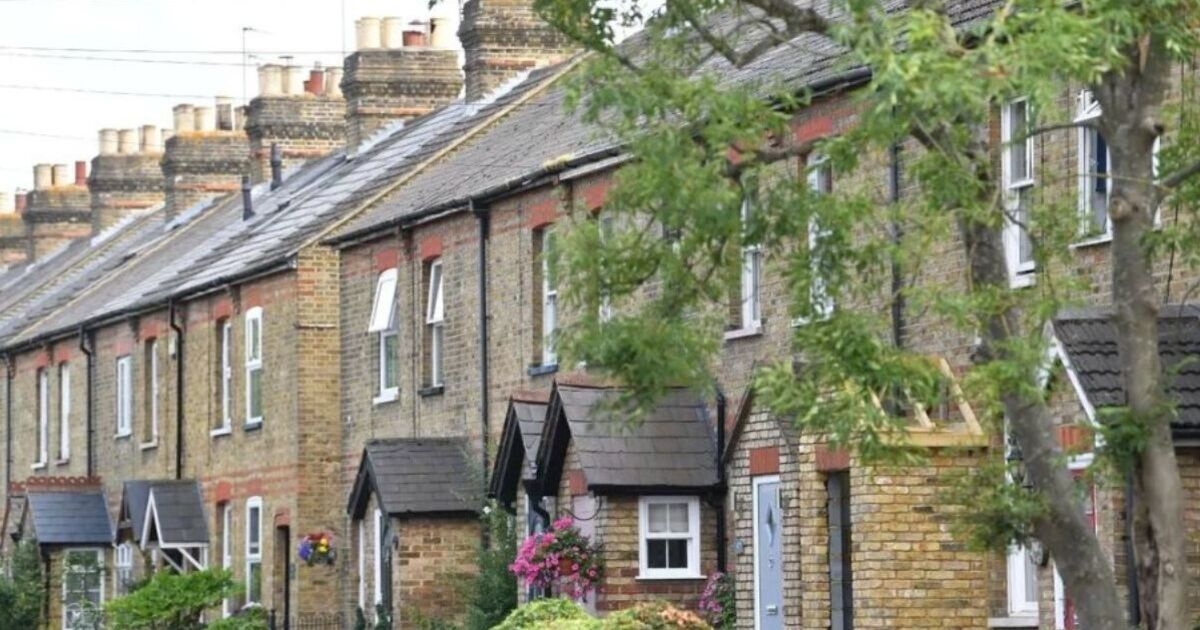 The small village 'filled with celebs' where homes cost £100k less than London