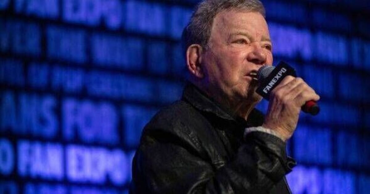 Ícone de Star Trek, William Shatner, 94, é levado às pressas para o hospital após 'emergência médica'