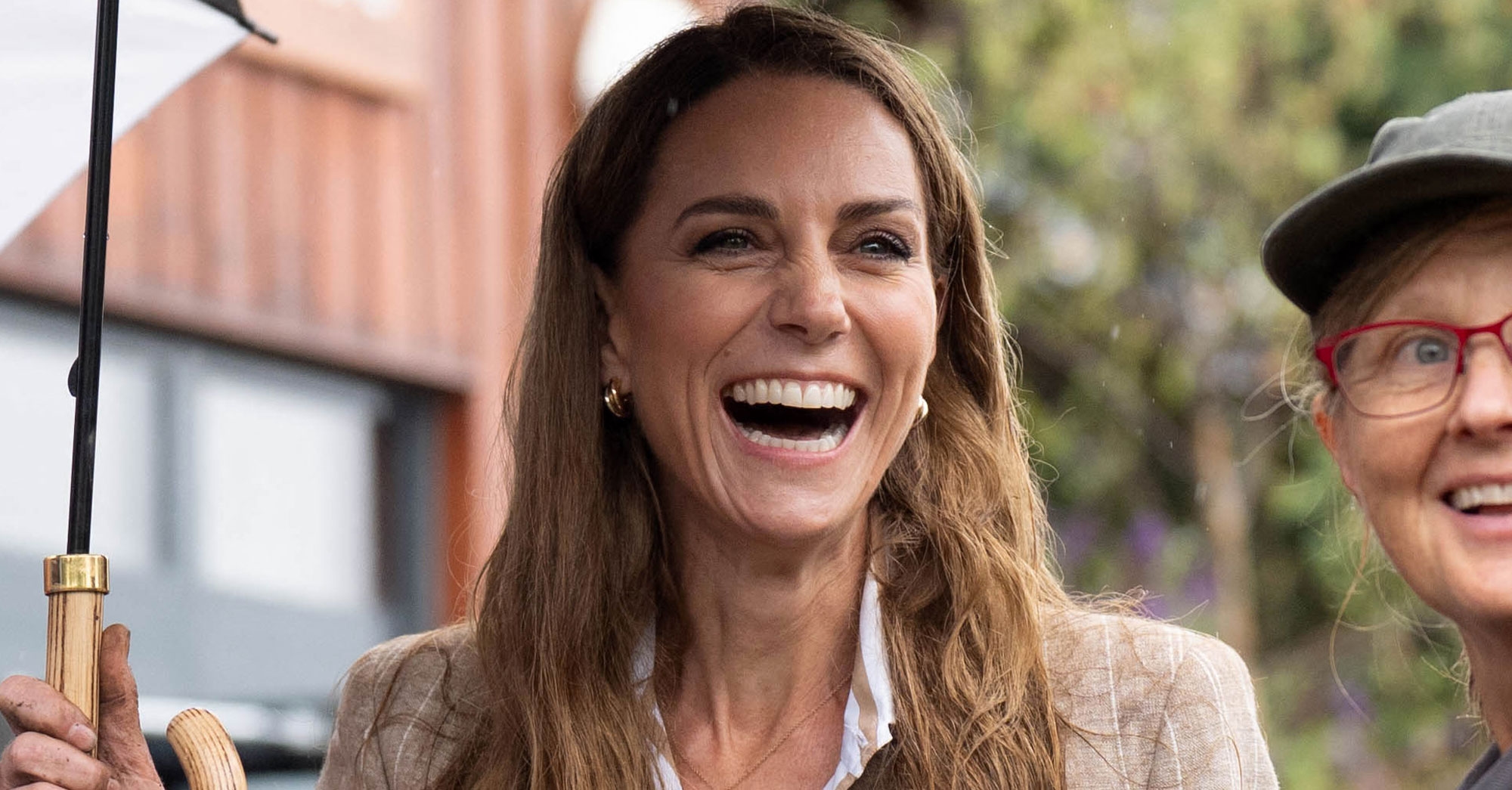 Kate Middleton Just Abandoned Her Signature Wide-Leg Trousers for These Anti-Trend Pants