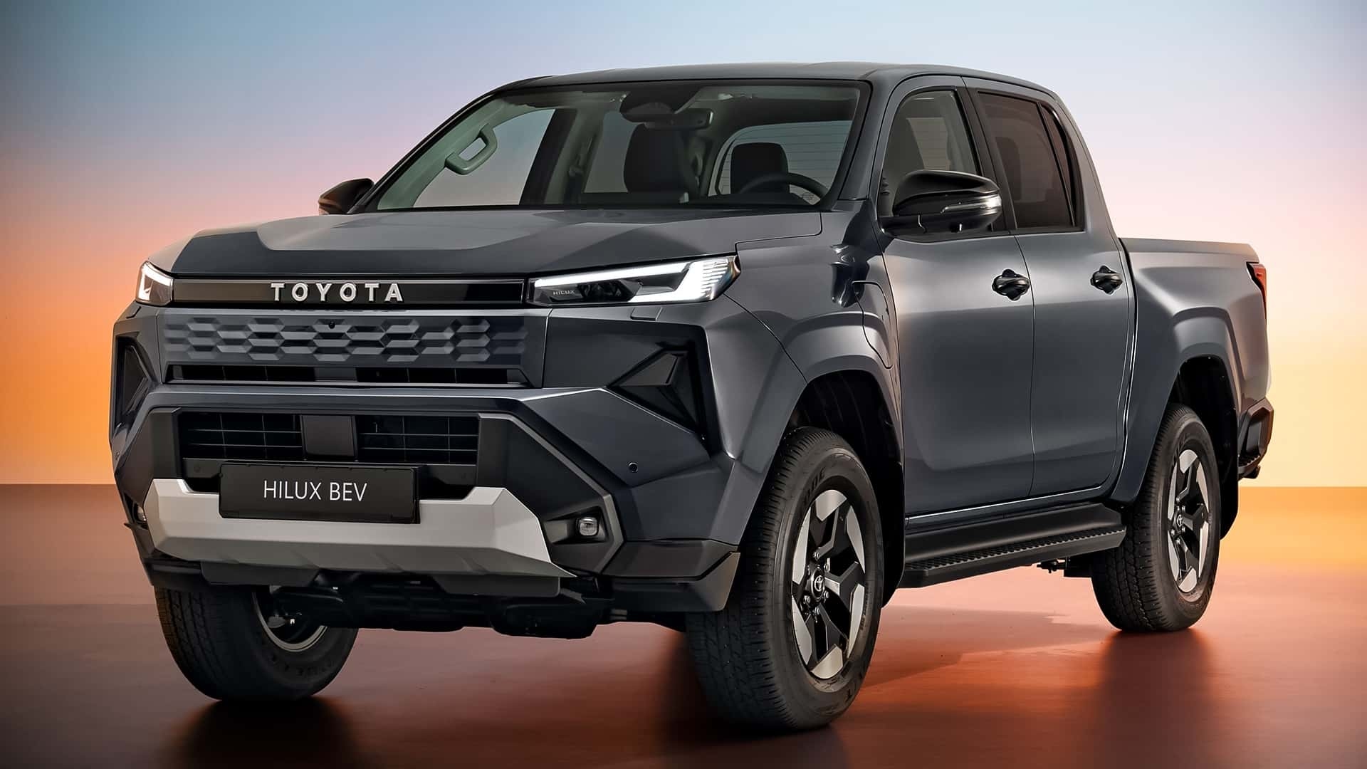 Yeni Toyota Hilux, ilk kez tamamen elektrikli bir araç olarak da satışa sunuluyor.