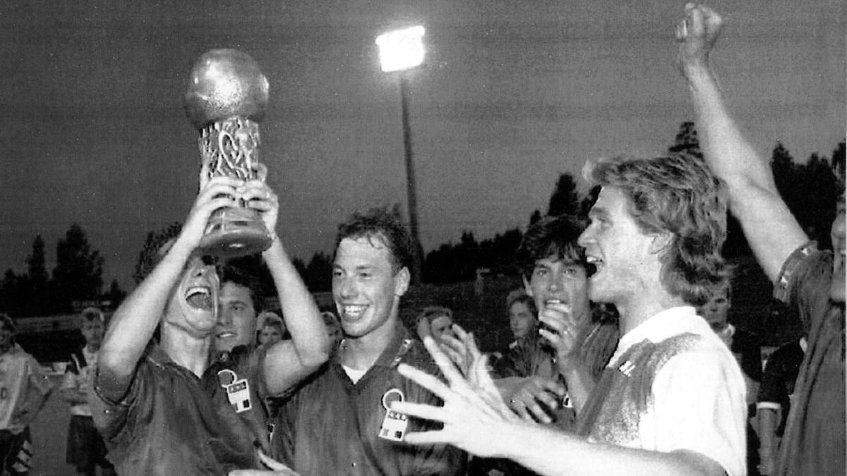 Rufo Verga: „Maldini doznaje kontuzji, a Sacchi daje mi debiut w Serie A. Teraz piekę chleb w Kalifornii”.
