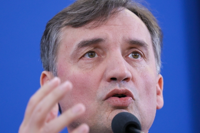 Il pubblico ministero ha emesso una decisione di presentare accuse e arrestare Zbigniew Ziobro