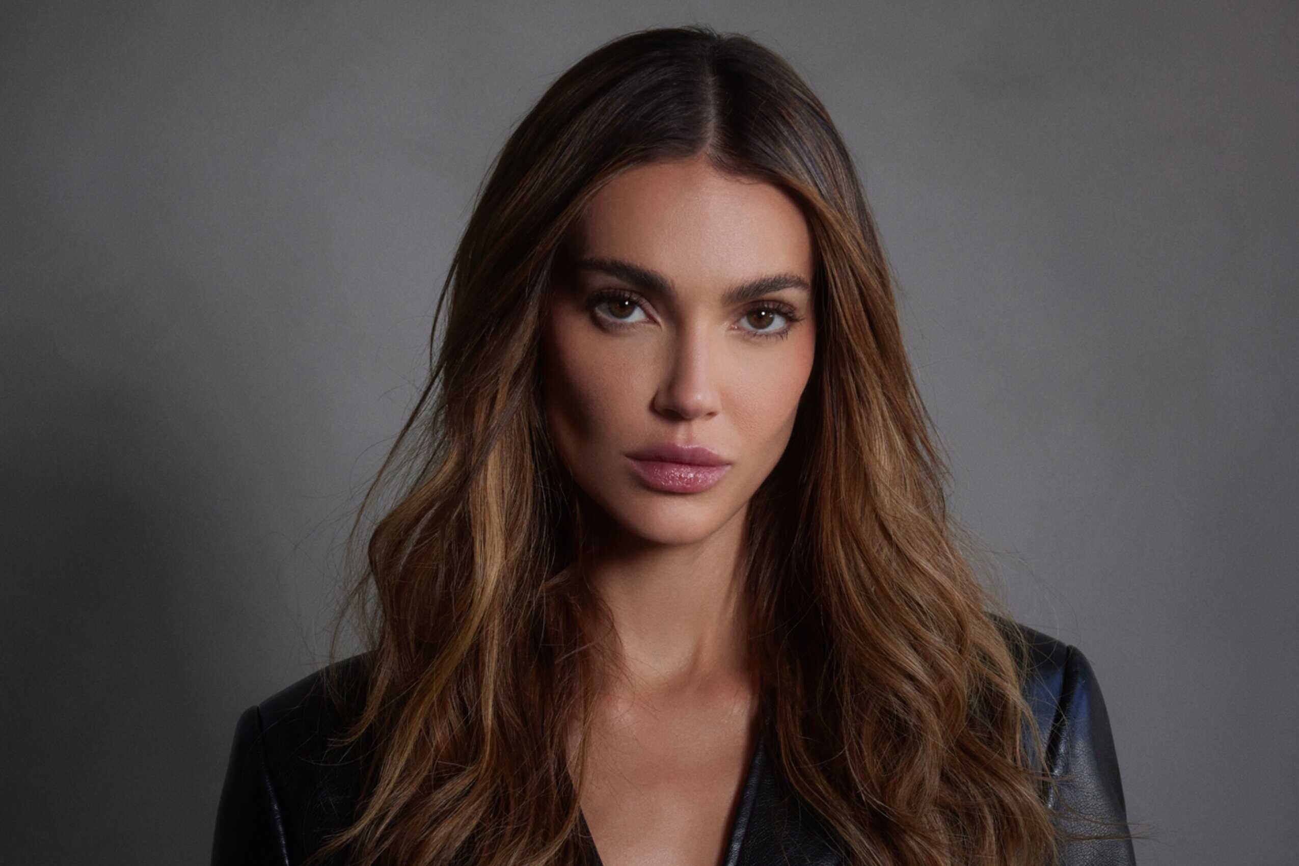 Marianne Fonseca’s Gente Puts Brazilian Beauty In The Spotlight
