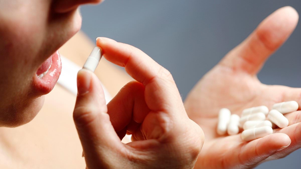 I ricercatori dimostrano che la teoria di Joe Rogan sul farmaco miracoloso da 20 centesimi assunto da milioni di americani è corretta... mentre emerge il collegamento con il cancro al colon