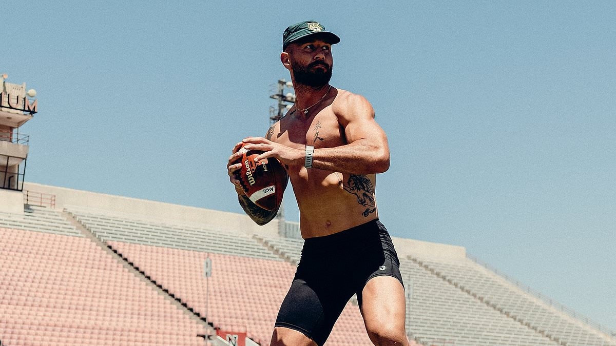 Quade Cooper foi a maior estrela do rúgbi australiano - agora sua chocante postagem nas redes sociais mostra o quão longe ele está do auge do jogo