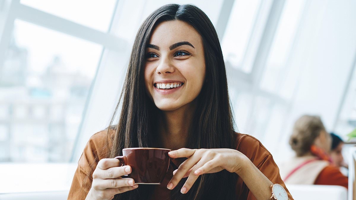 Bepaalde koffiesoorten in verband gebracht met ernstige oogziekten, artsen waarschuwen: stop NU met het drinken ervan