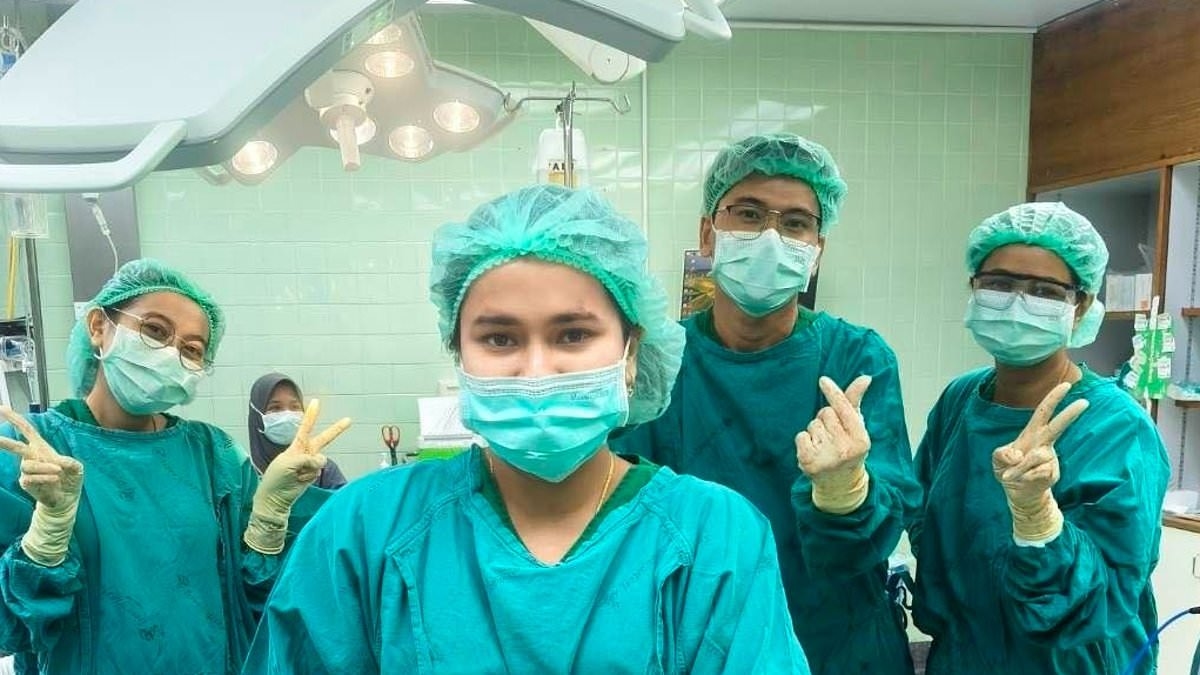 'Dikke buik' van vrouw werd toegeschreven aan overeten... maar bleek een tumor van 7 kilo te zijn