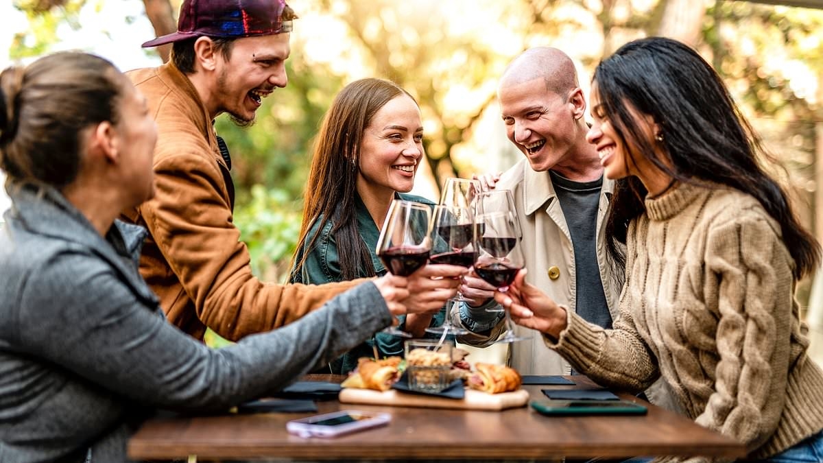 Ben yüksek işlevli bir alkoliğim - bağımlı imajına uymuyordum... ama bırakmayı denediğimde sorunumun ne kadar büyük olduğunu fark ettim