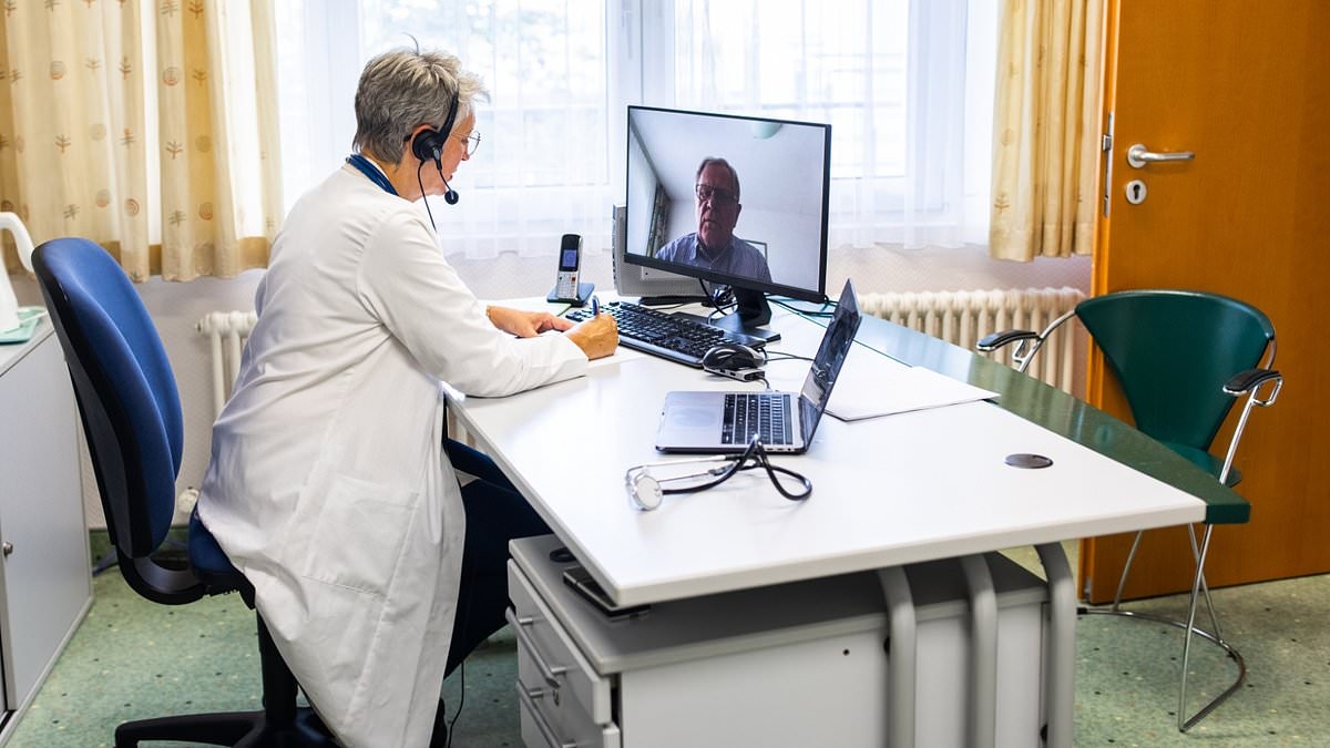 Hausärzte warnen vor Patienten, die ihr Leben riskieren, indem sie Online-Formulare nutzen, um potenziell tödliche Erkrankungen zu melden.