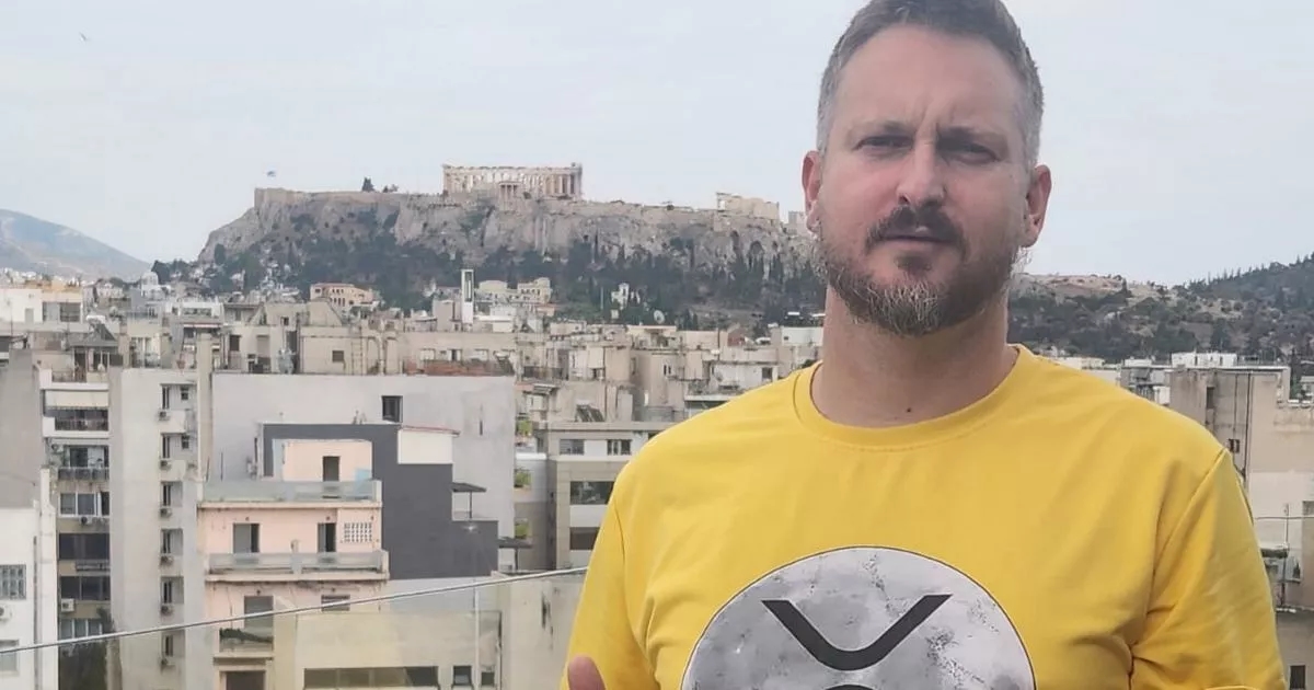 “El Covid me dejó en una habitación a oscuras y luego me pusieron en una unidad de salud mental”