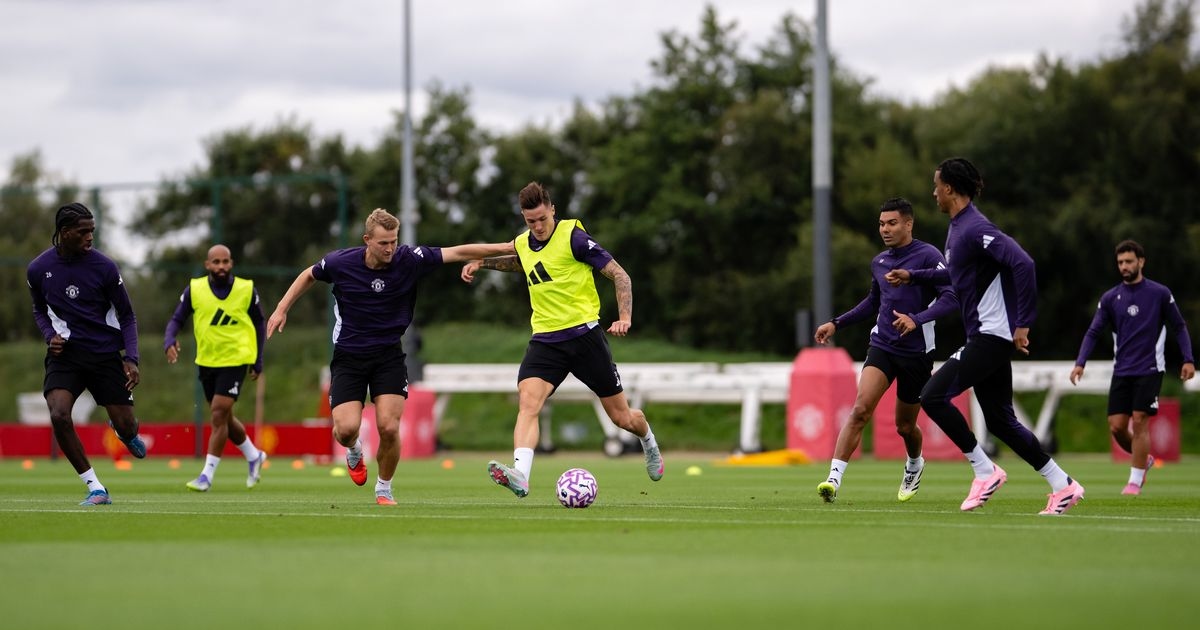 Sterspeler van Man Utd wordt aangemoedigd om in dramatische beweging weg te stormen om zijn punt te maken
