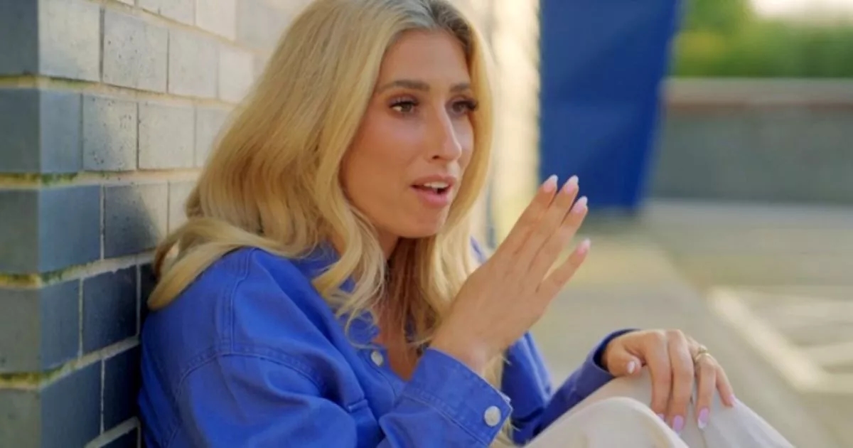 Stacey Solomon fica pasma quando estrelas do BBC Sort Your Life Out 'quebram recordes'