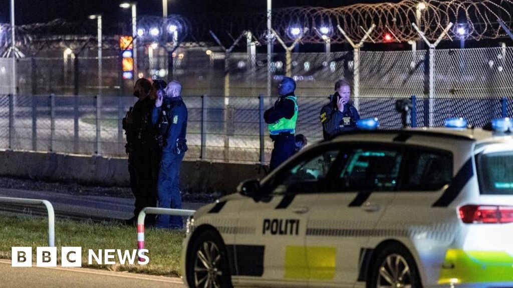L'aeroporto di Copenaghen riapre dopo gli avvistamenti di droni, ma le origini sono ancora incerte