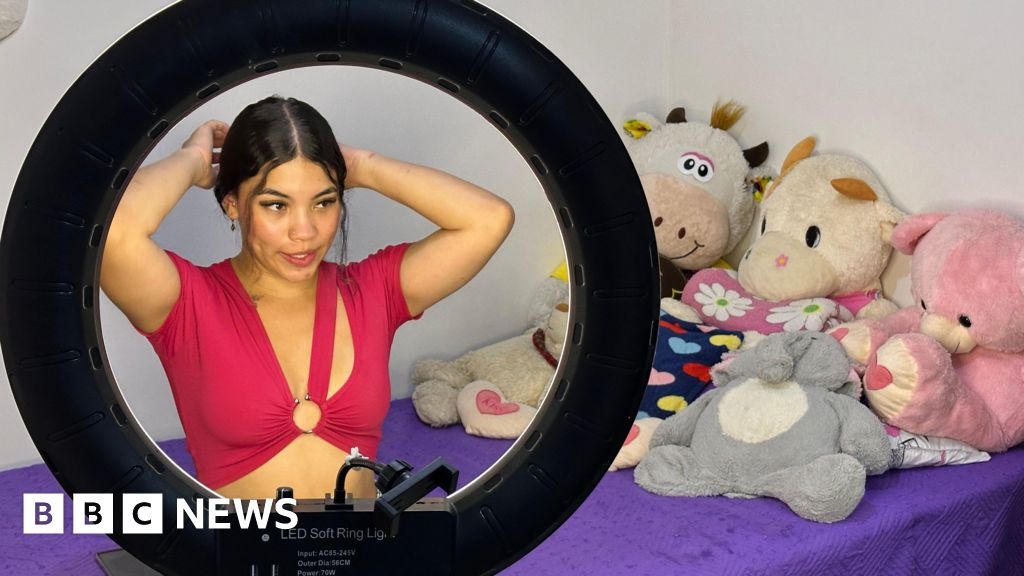 La industria del sexcam nos reclutó cuando éramos colegialas, dicen las modelos