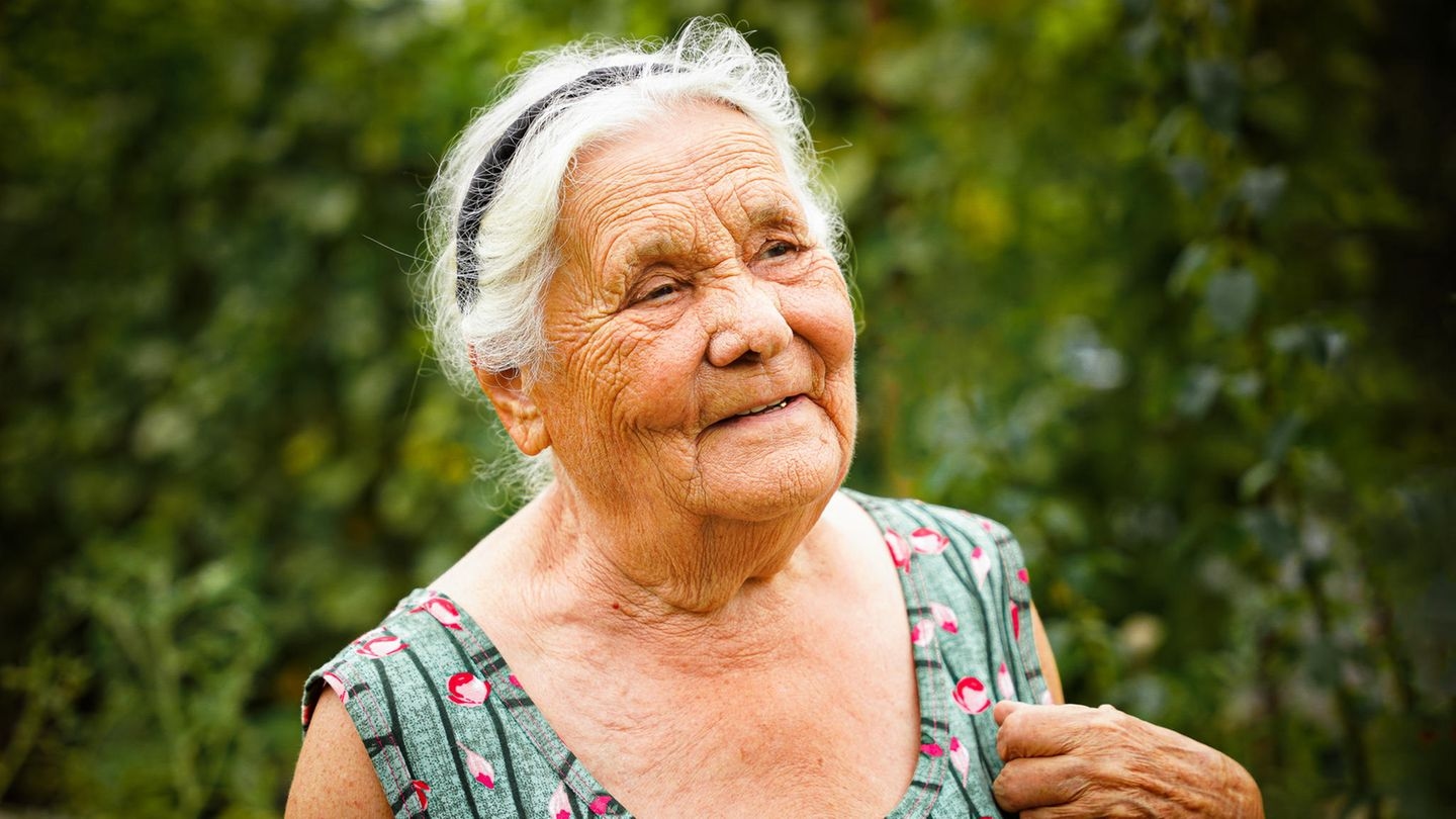 Según un experto: Estas 3 características son comunes a las personas mayores de 110 años