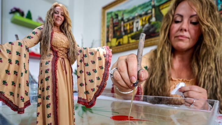 Começou como um hobby, e Türkiye fala sobre isso: 'Passo 10 horas na oficina'