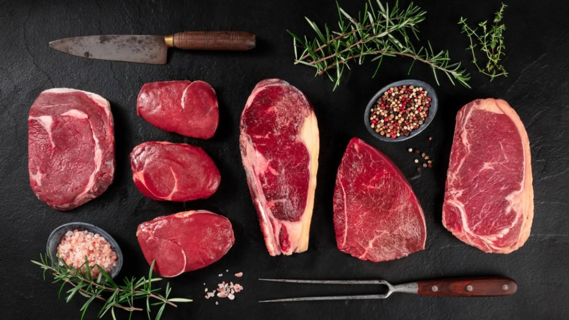 John Scharffenberg, MD: "La carne rossa contiene ferro eme, che aumenta il rischio di cancro."