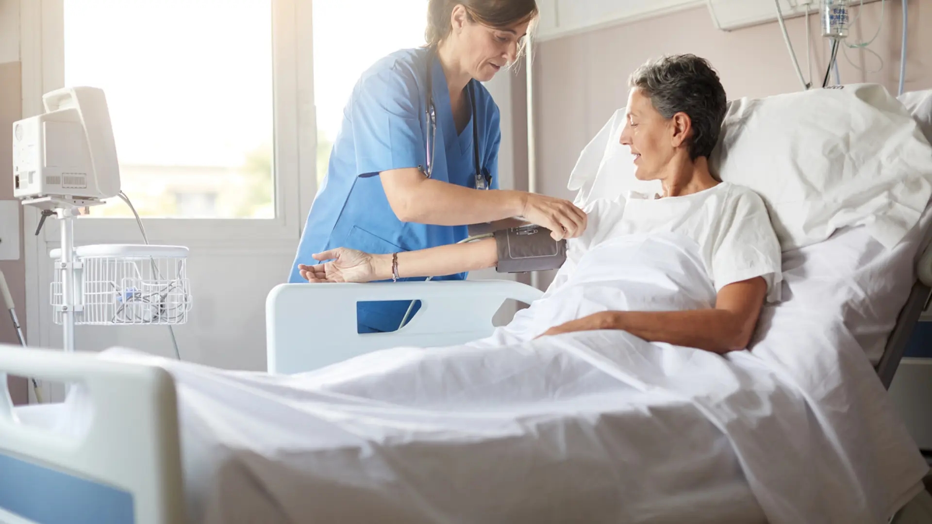 Uma enfermeira espanhola compartilha sua surpresa com a maneira como as pessoas trabalham em hospitais noruegueses.