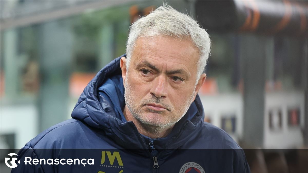 José Mourinho: "Vou voltar a Portugal de certeza"