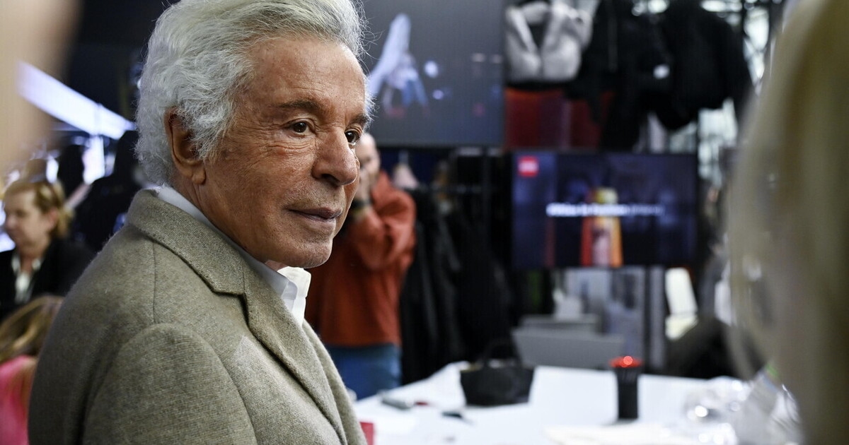 A Life in Valentino Red: Giancarlo Giammetti Tells His Story