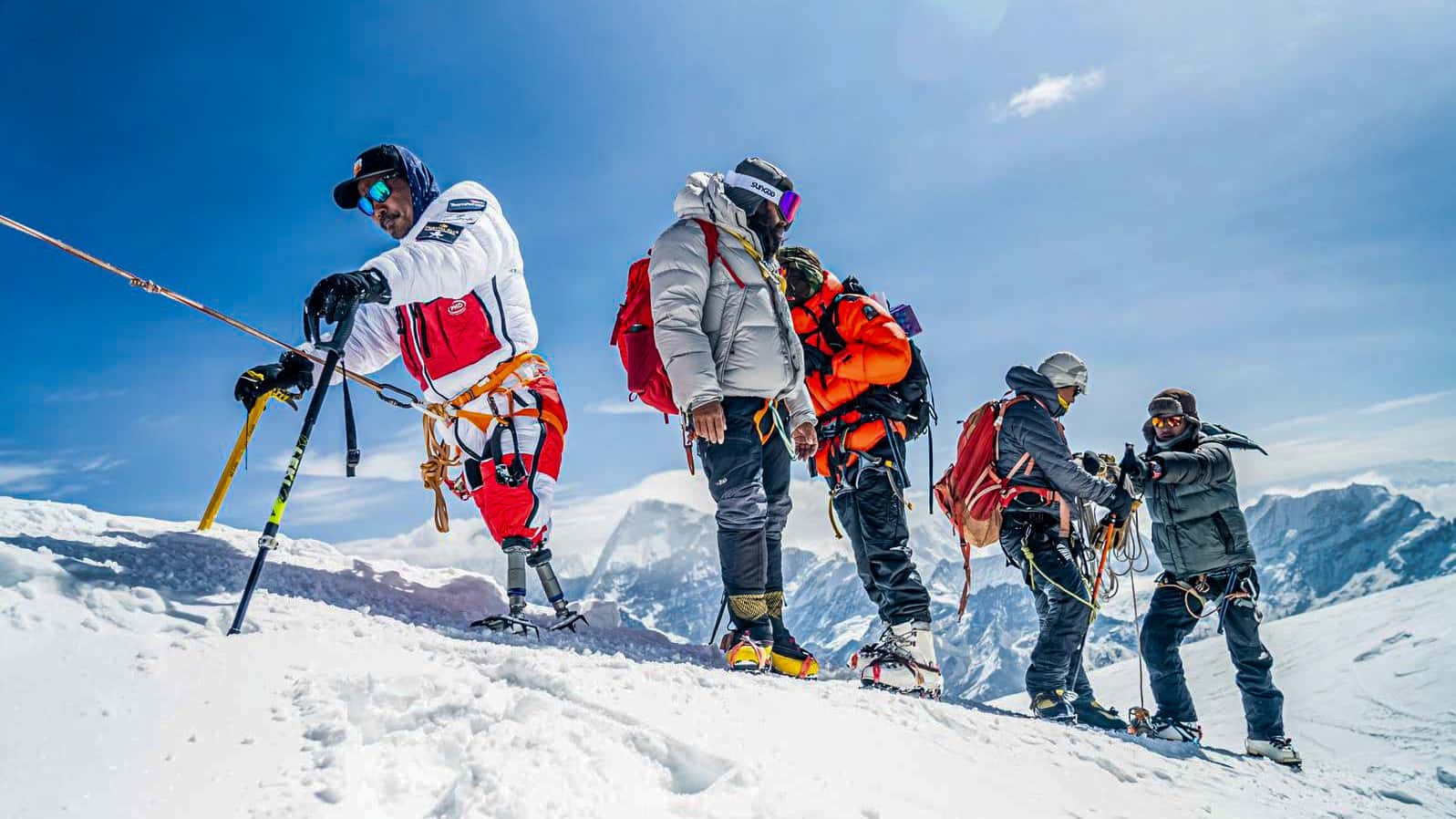 A normal mountaineer: With artificial legs on Mount Everest