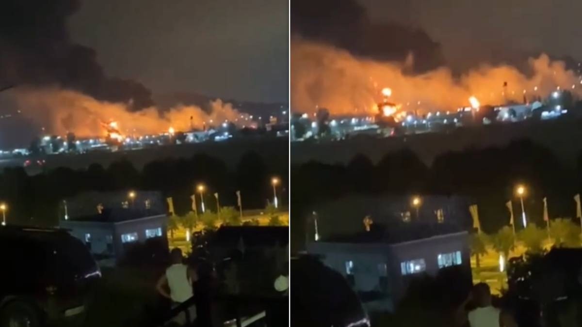 Ukrainian drones strike Sochi. Airport is on fire.