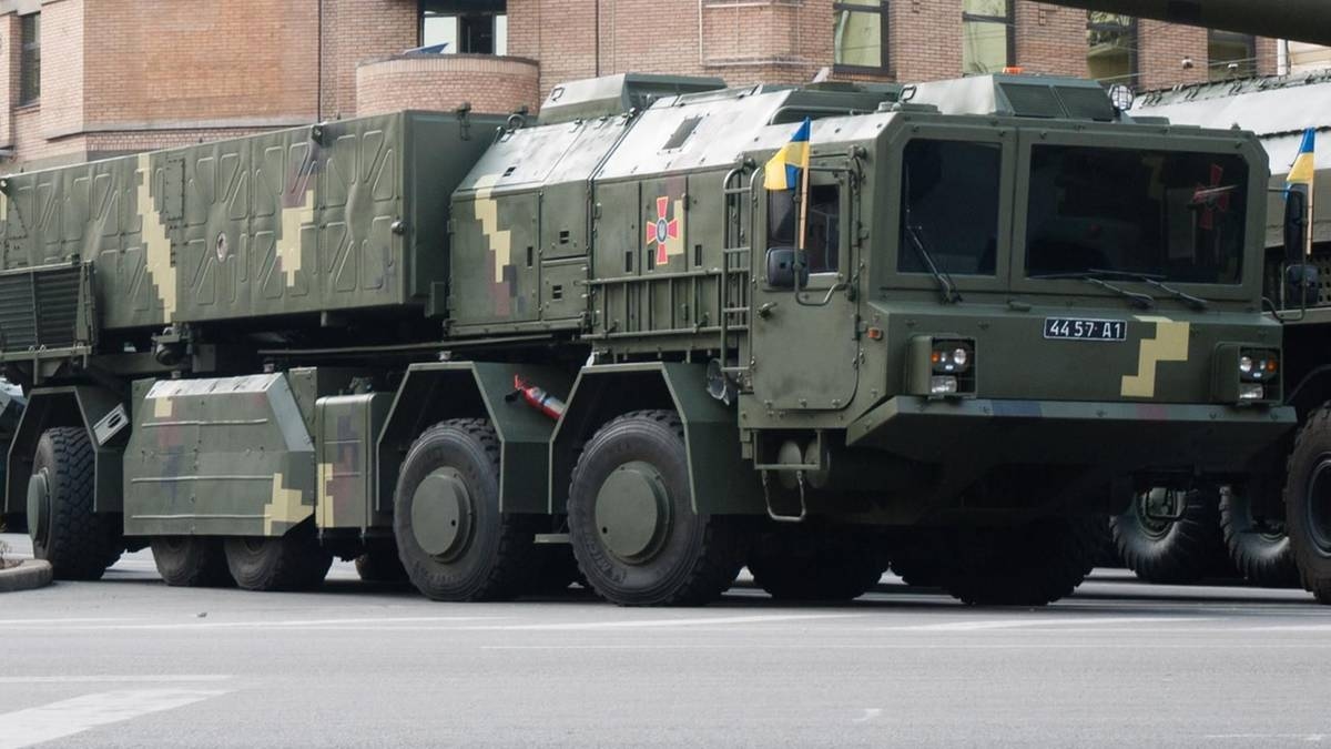 Украина разработала баллистическую ракету малой дальности. «Сапсан» запущен в серийное производство