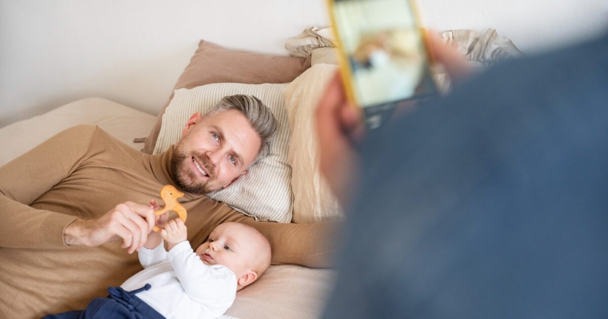 « Sharenting » : ce qu'il faut prendre en compte avant de partager les photos de votre enfant en ligne