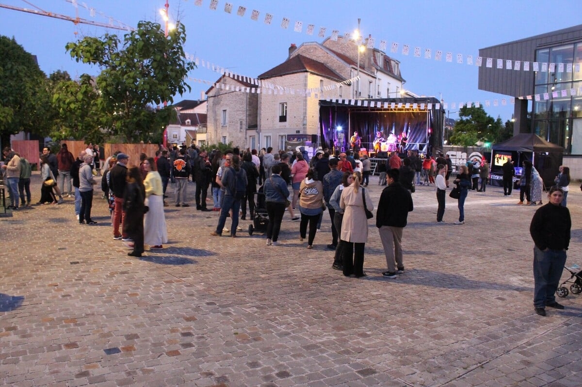 Ein sehr rockiger Abend auf dem Place des Arts