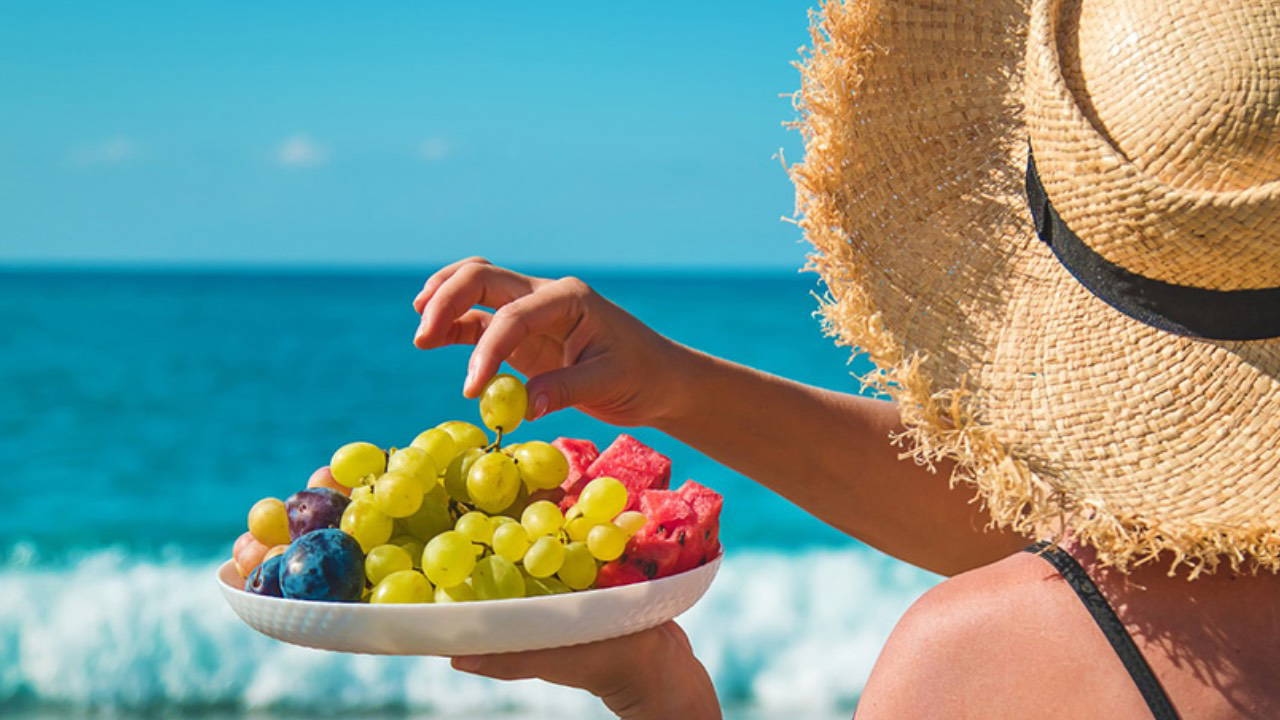 Advertencia nutricional de los expertos para el verano: “Aumente el consumo de agua y elija comidas ligeras”