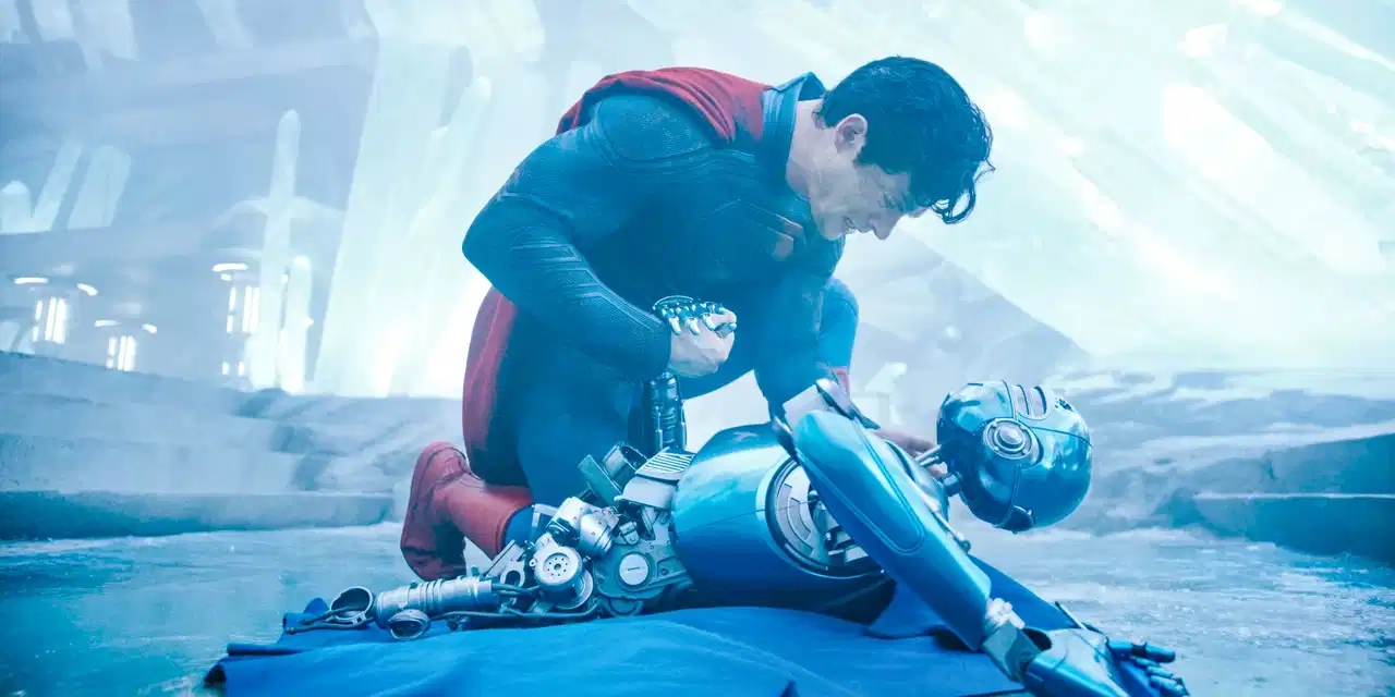 Yılın en iyi üçüncü açılışı: Superman filmi 122 milyon dolar hasılata ulaştı...