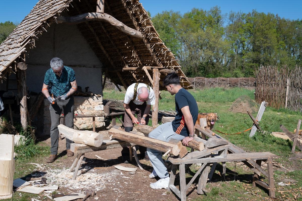 Wakacje w Żyrondzie: zanurz się w historii budowniczych, odwiedzając średniowieczny plac budowy w Guyenne