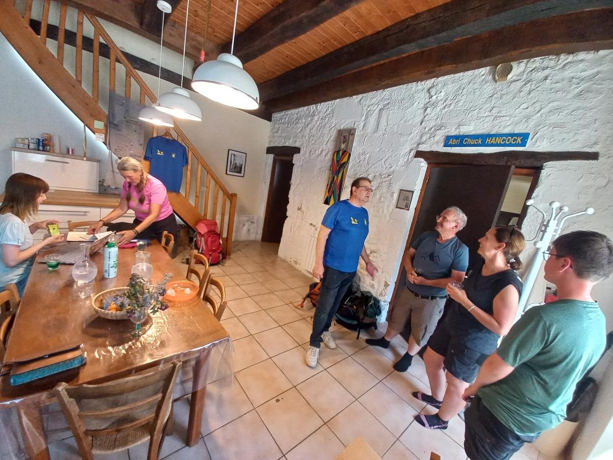 "The first thing a pilgrim does is wash his clothes": in the heart of a pilgrim refuge in Dordogne, on the Way of St. James