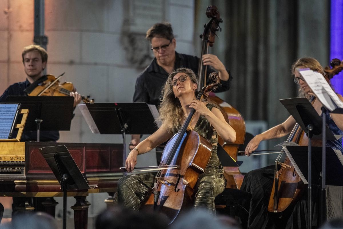 Na zdjęciach: drugi dzień 54. Festiwalu Saintes